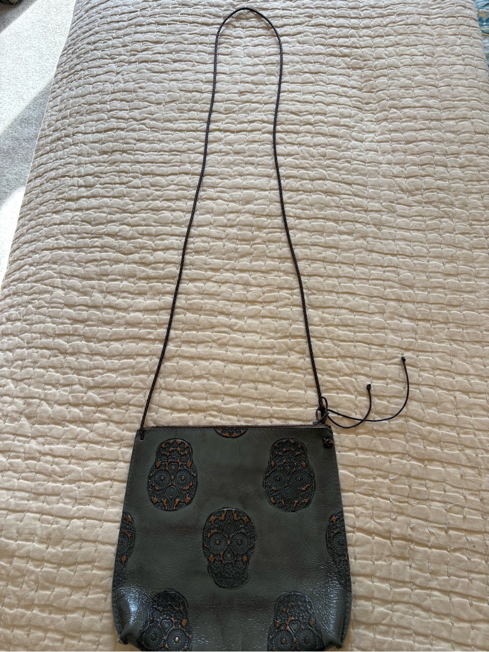 B. May Embossed Skull Crossbody bag - Picture 10 of 10